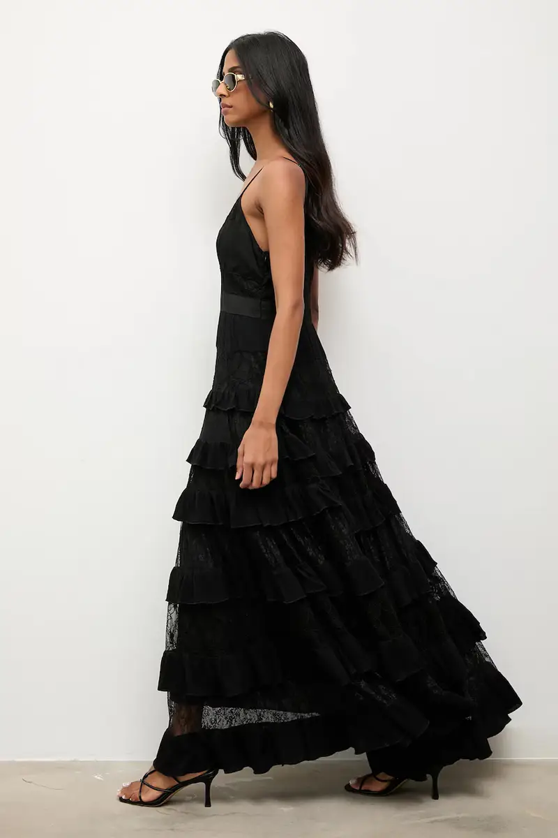 vestito con aggiunta di lino colore nero