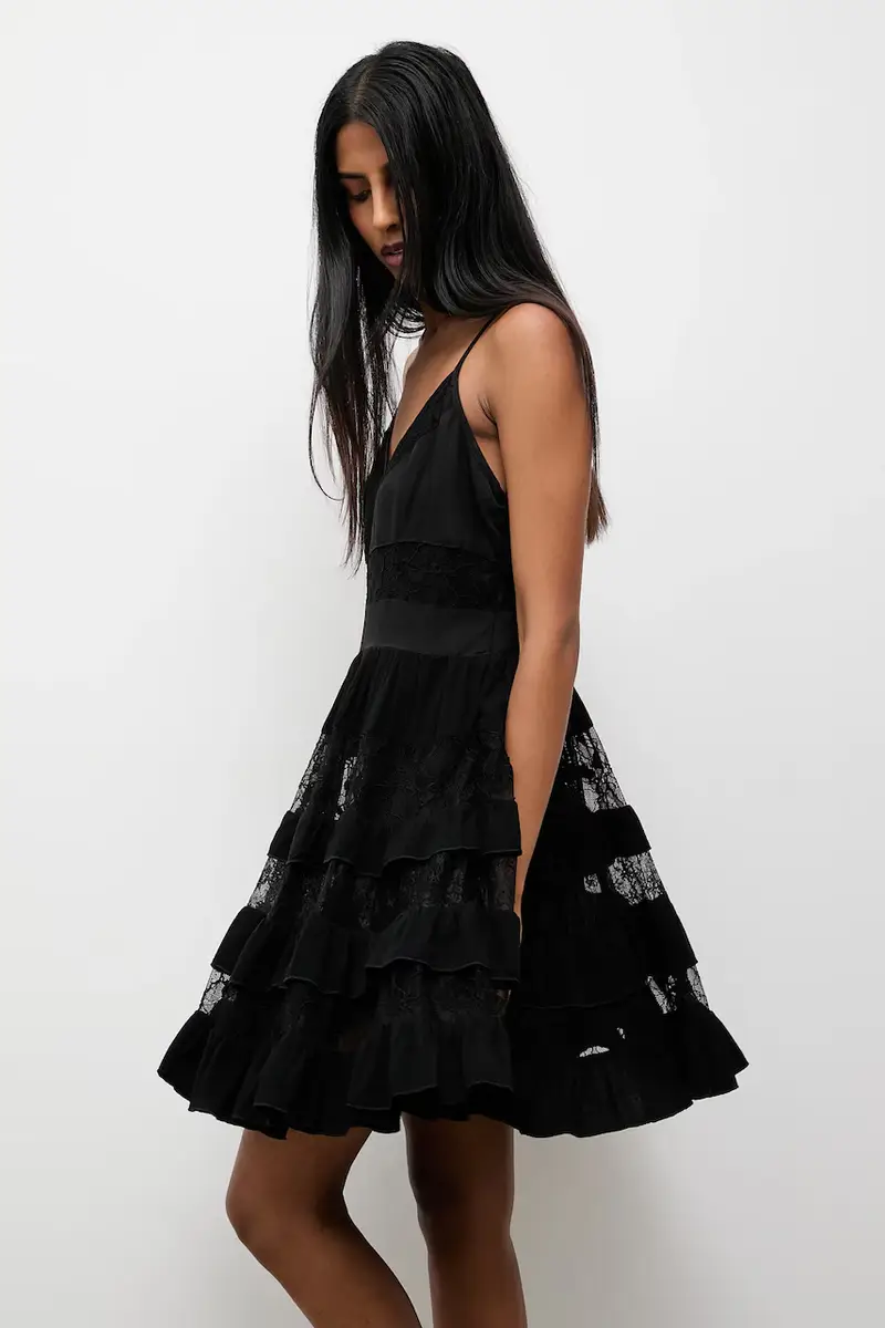 vestito in lino colore nero