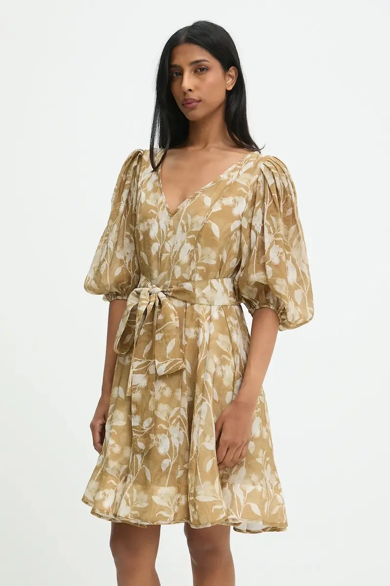 vestito in seta colore beige