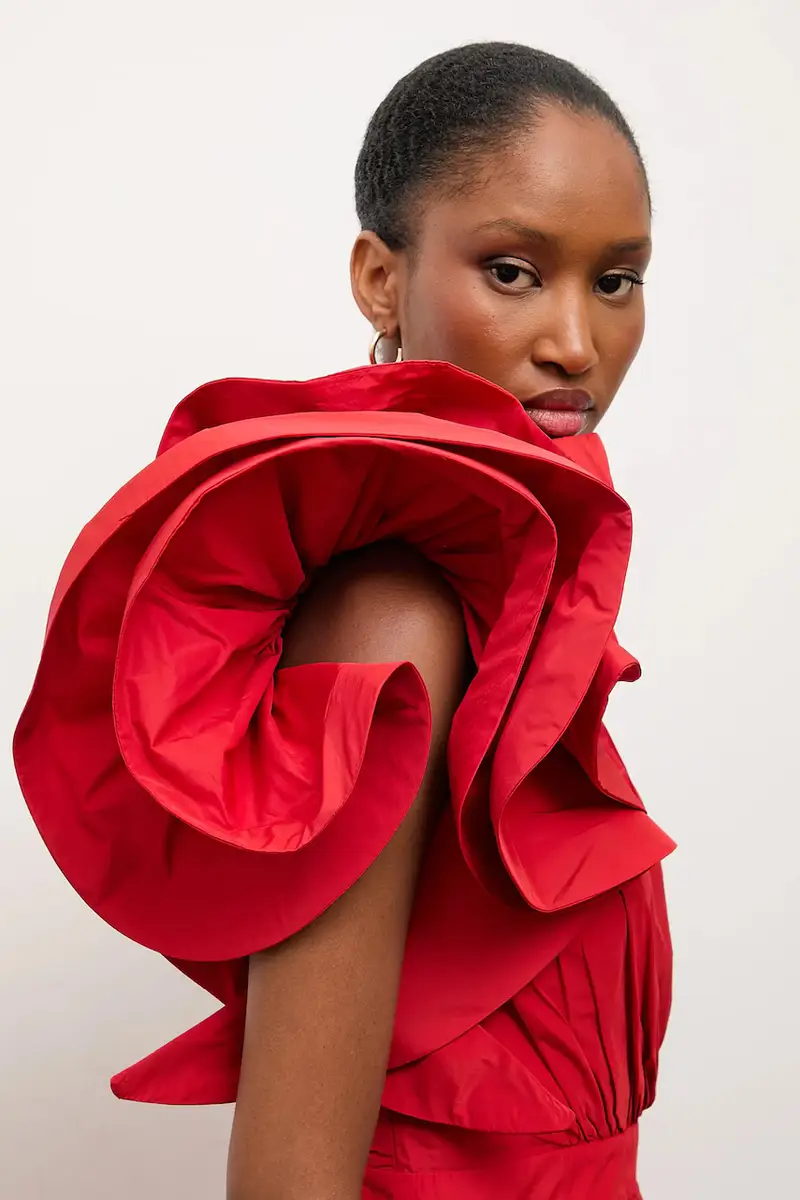 Answear.lab Maglia rossa con dettagli a campana miniatura 4