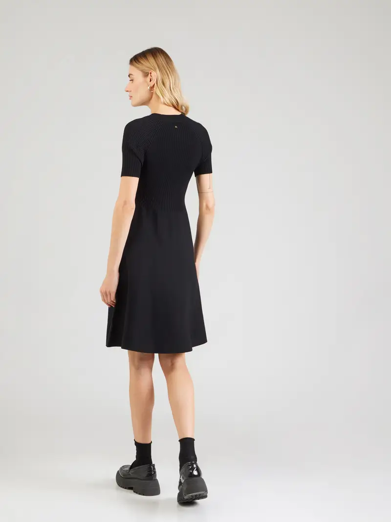 Abito nero miniatura 3