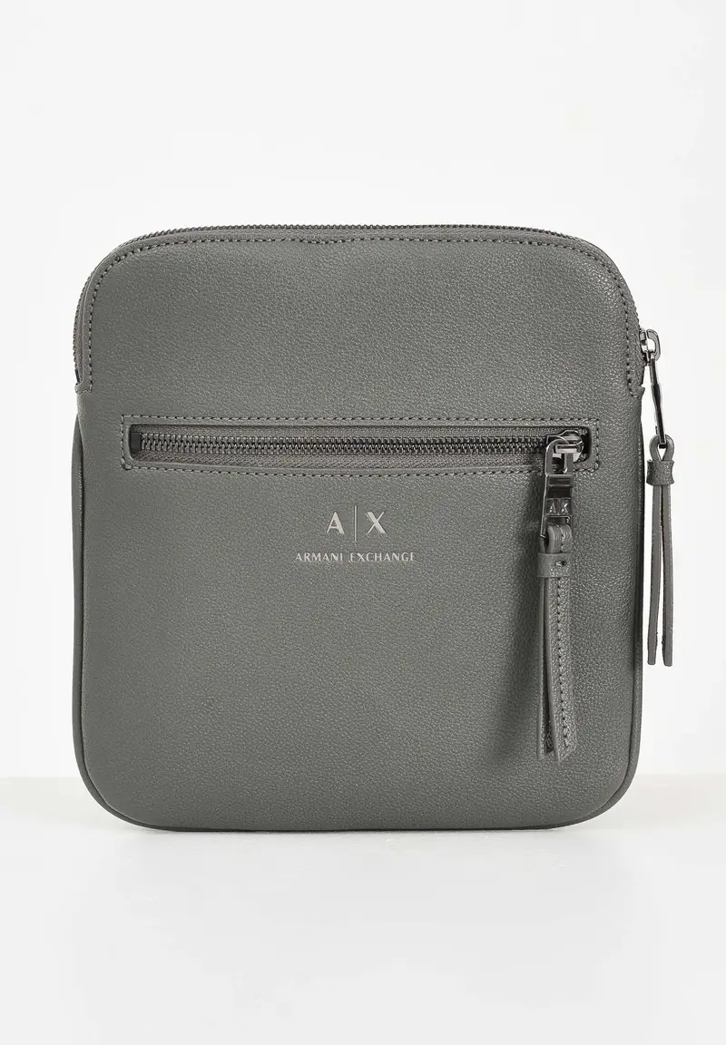 ARMANI EXCHANGE Borsa a tacolla fango da uomo con logo frontale