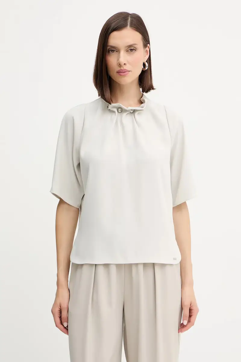 camicetta donna colore beige con applicazione XW001256 AF16125