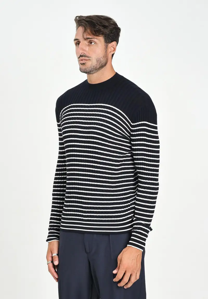 ARMANI EXCHANGE Maglioncino girocollo blu da uomo con motivo a righe