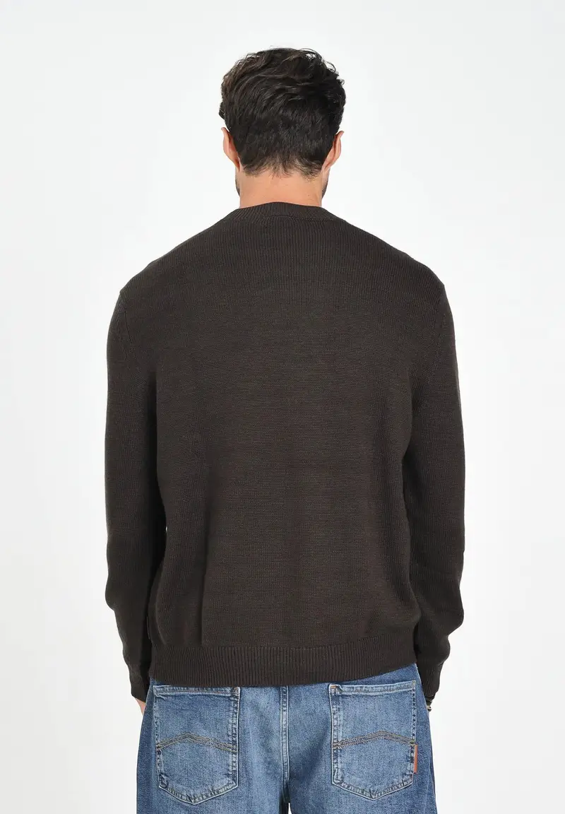 ARMANI EXCHANGE Maglioncino girocollo marrone da uomo realizzato in maglia rasata a punto fine miniatura 2