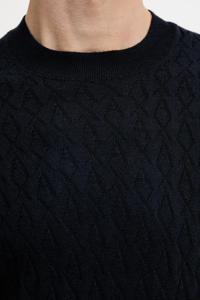 maglione con lana colore blu navy XM000878 AF11982 miniatura 5