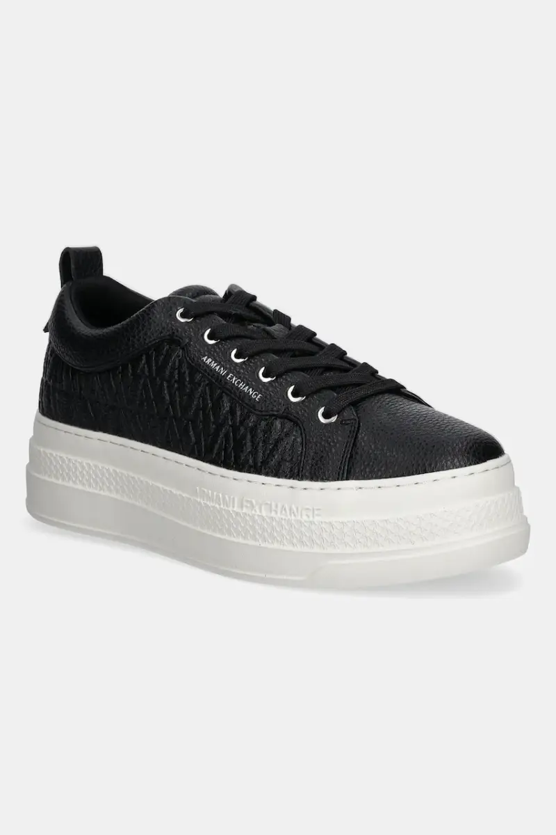 sneakers donna colore nero XW001630 AF17351 UC001