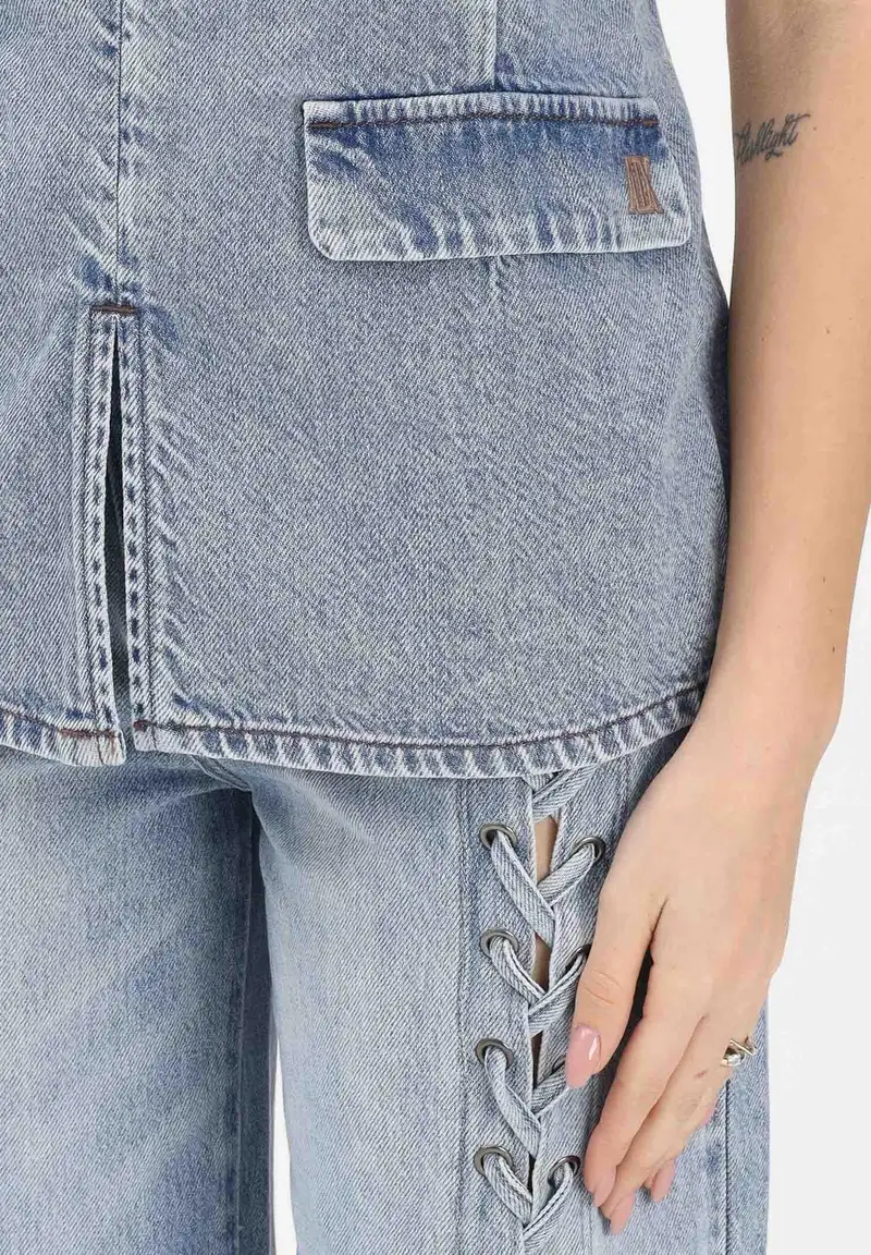Top in denim chiaro da donna miniatura 3