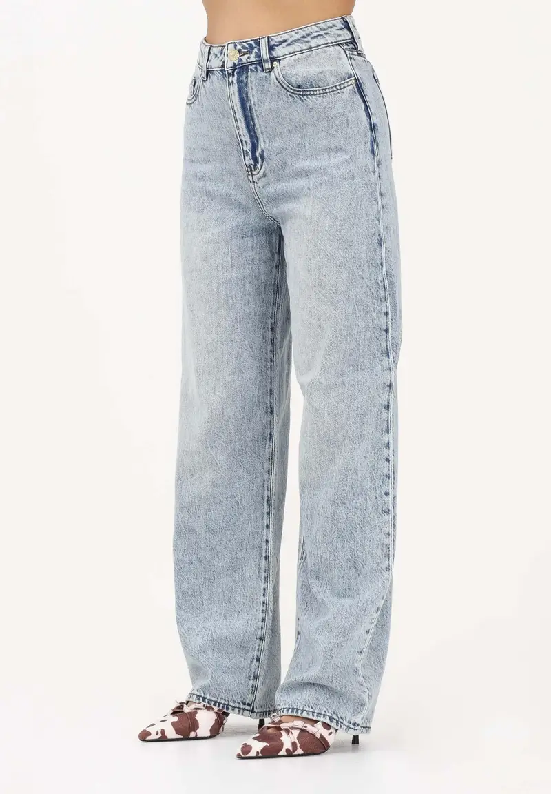 XW000100AF21338MB001