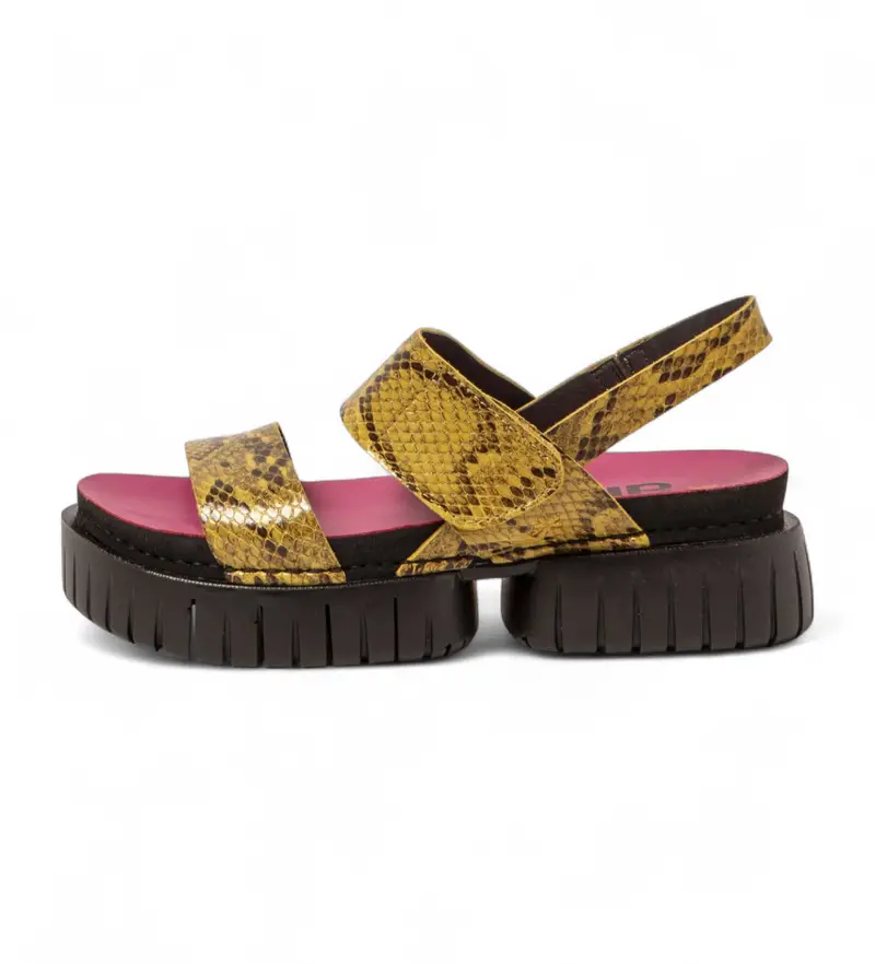 per donna. 1188113XT003_024 Sandali in pelle gialla Madeira (37), 3 a 5cm, Velcro, Casual, Giallo