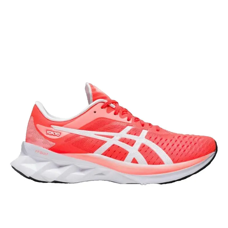 Scarpe da corsa Asics Novablast Tokyo W | Asics Rosso
