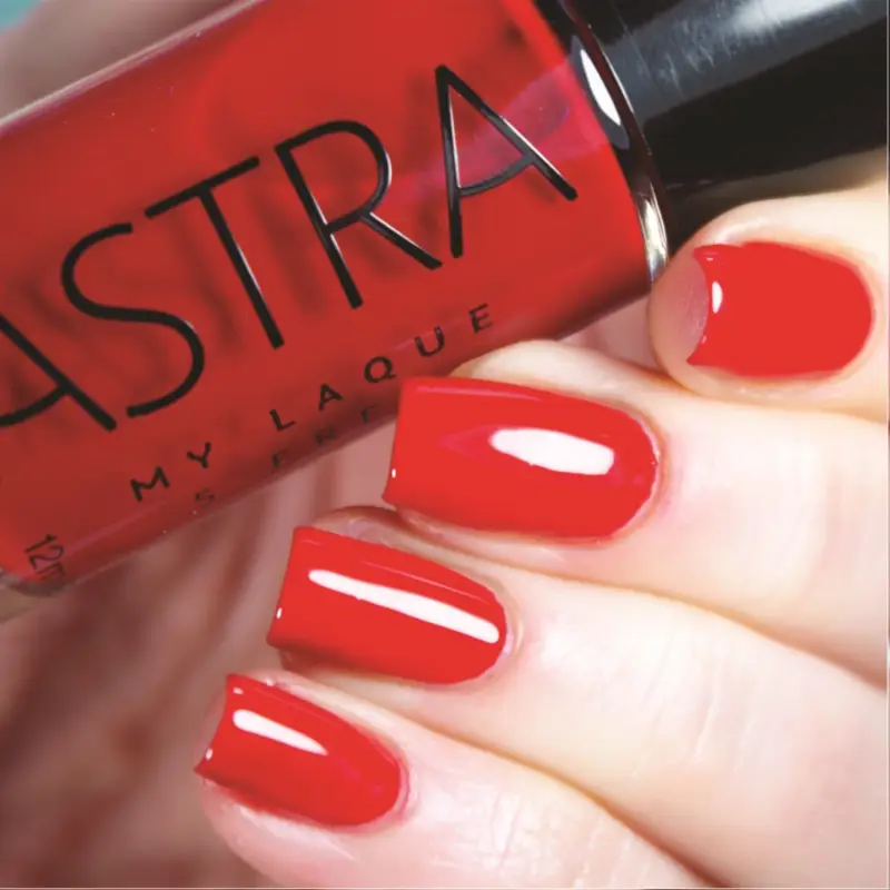 Unghie MY LAQUE 22 - POPPY RED - Smalto miniatura 2