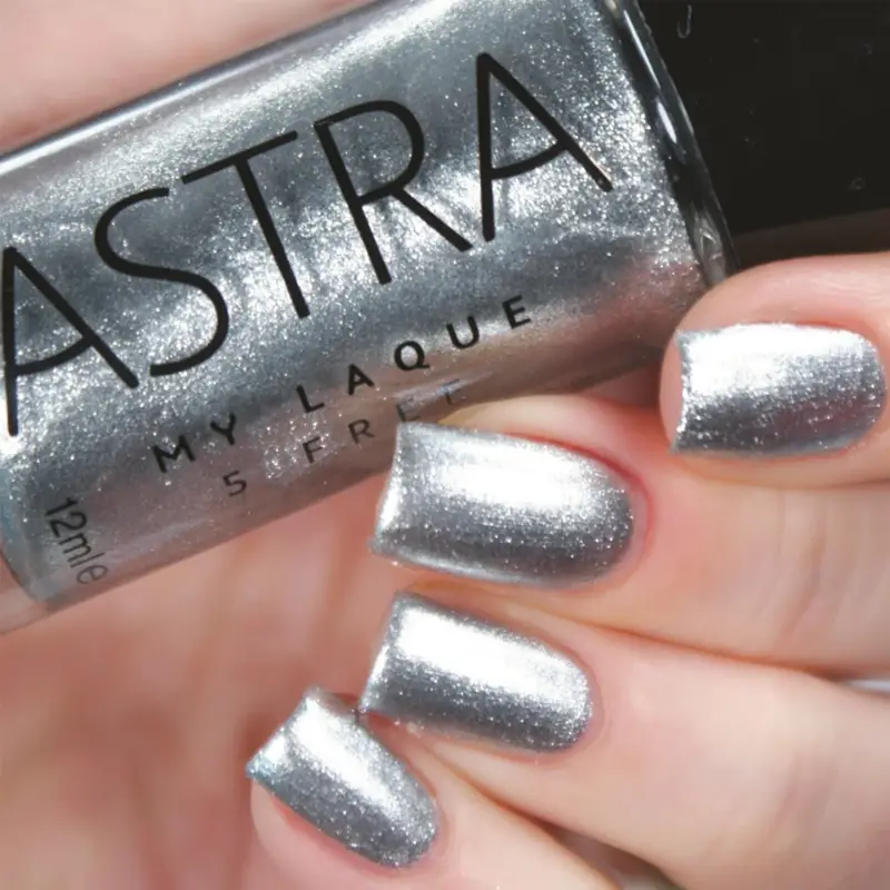 Unghie MY LAQUE 39 - PRECIOUS SILVER - Smalto miniatura 2