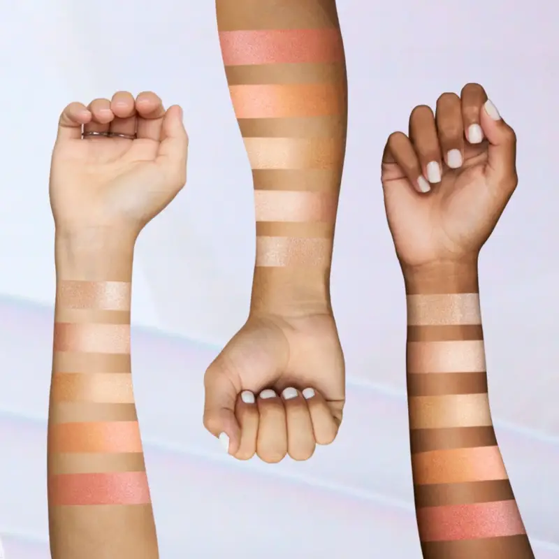 Viso LIGHT THERAPY Radiance Enhancer Highlighter 0003 MAINSTREAM BRONZE - Illuminante viso miniatura 2