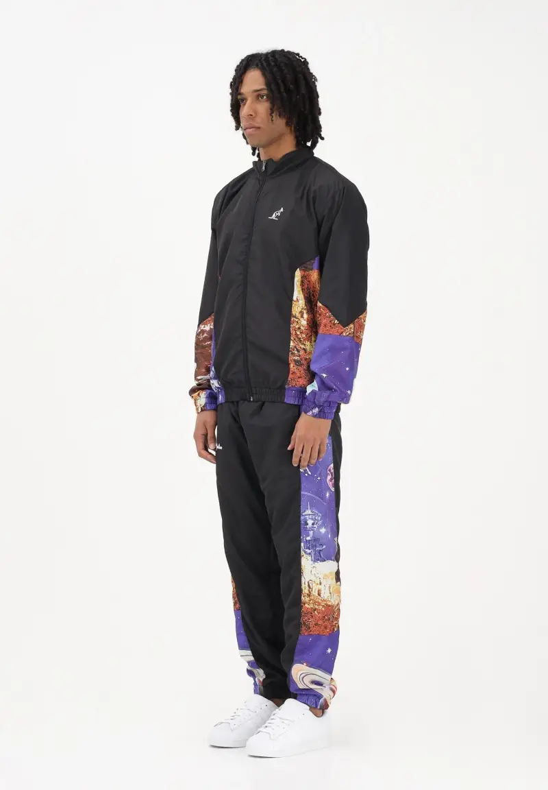 Tuta nera da uomo con inserti grafici