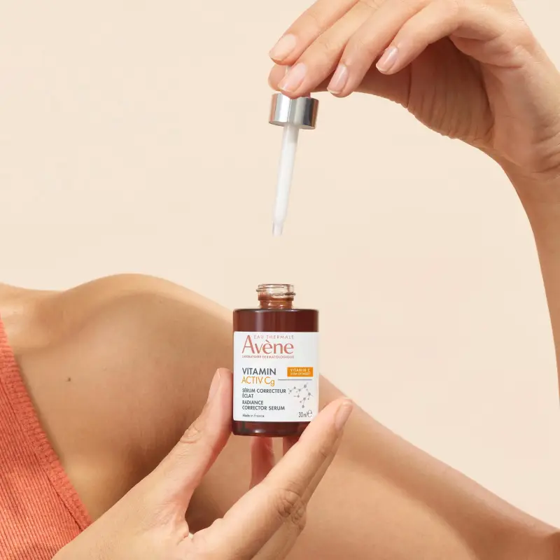 Vitamin Activ Cg Siero Correttore Luminosità - Trattamento antietà pelli mature, Siero antirughe, Siero viso illuminante miniatura 5