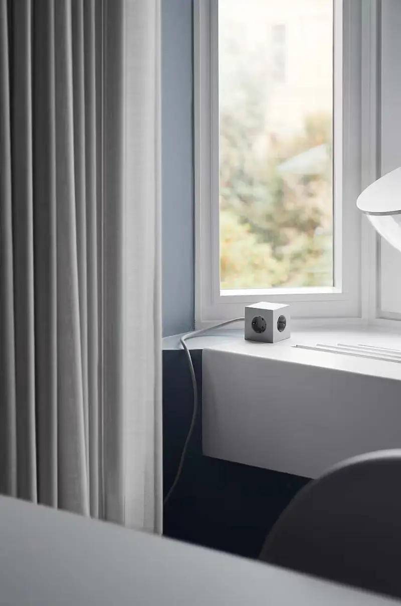 cubo di ricarica magnetico Square 1, 2 x USB, 1, 8 m Grigio miniatura 2