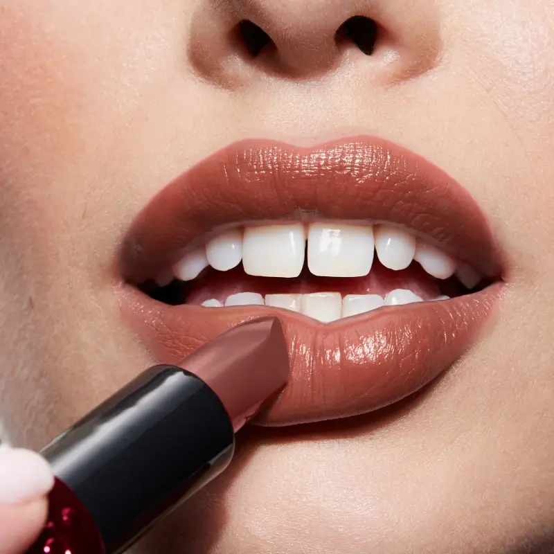 Lip Color Rossetto Ultra Creamy Universal Nude - Rossetti miniatura 4