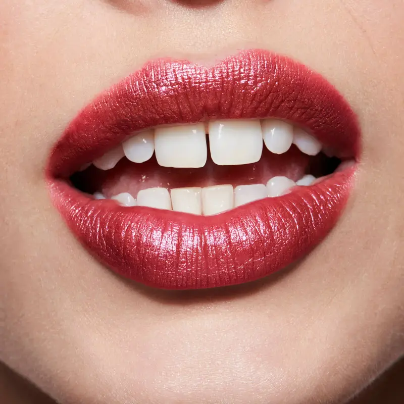 Lip Color Rossetto Ultra Shimmer Scarlet Starlet - Rossetti miniatura 4