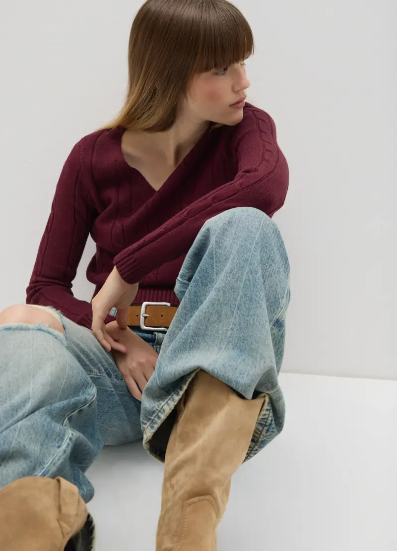 Maglione Bordeaux Con Scollo A V In Misto Cotone E Viscosa, Donna, Rosso