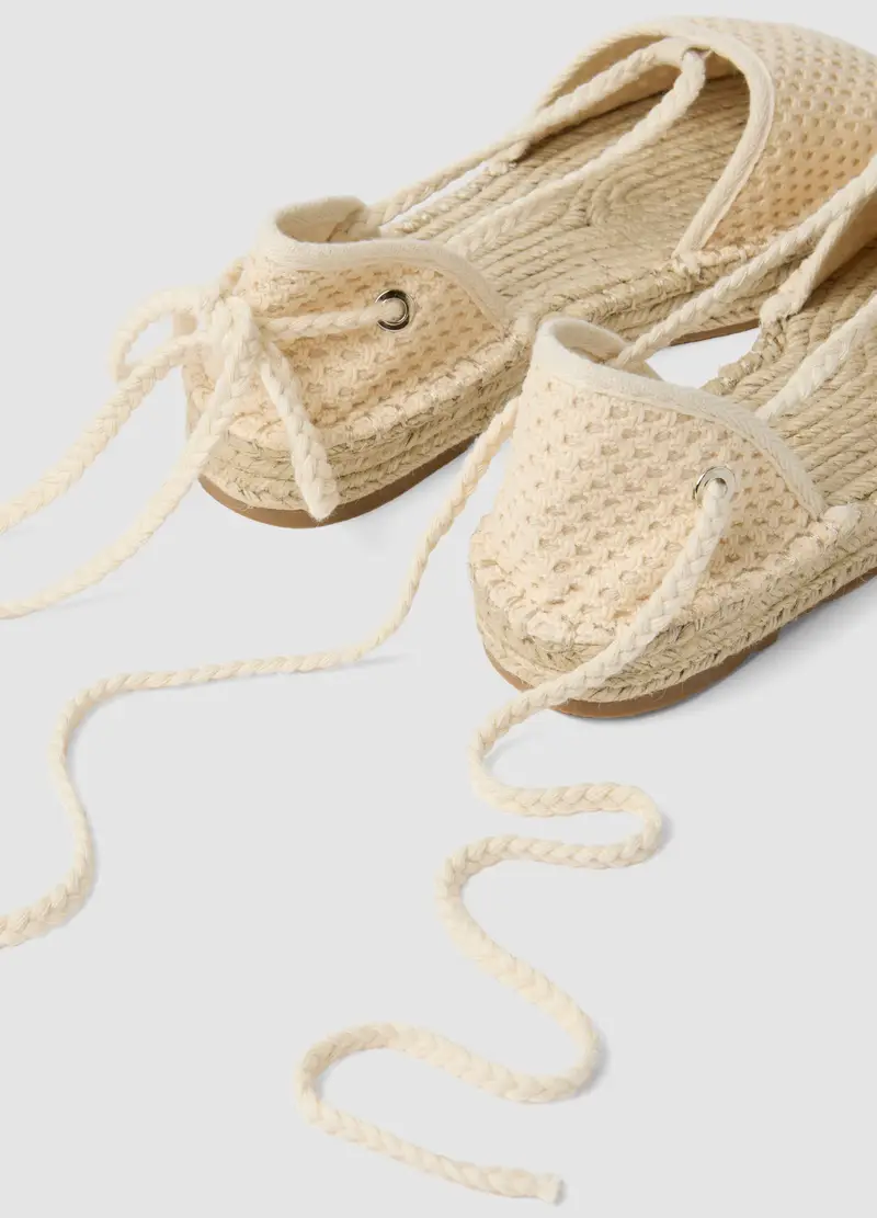 Sandali Bianchi Con Texture A Rete E Lacci, Donna, Bianco miniatura 2