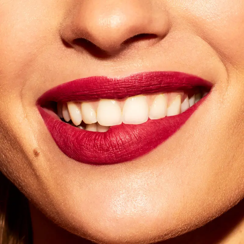 Labbra KISS ON THE LIPS Liquid Lipstick Kiss me babe! - Rossetti Kiss me babe miniatura 2