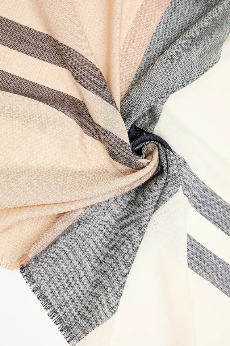 scialle in cotone donna colore beige LSC0478 miniatura 2