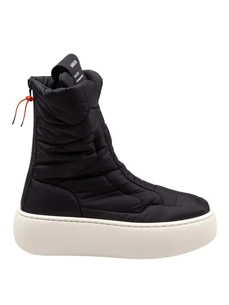 Stivale In Piumino Colore Nero E Bianco