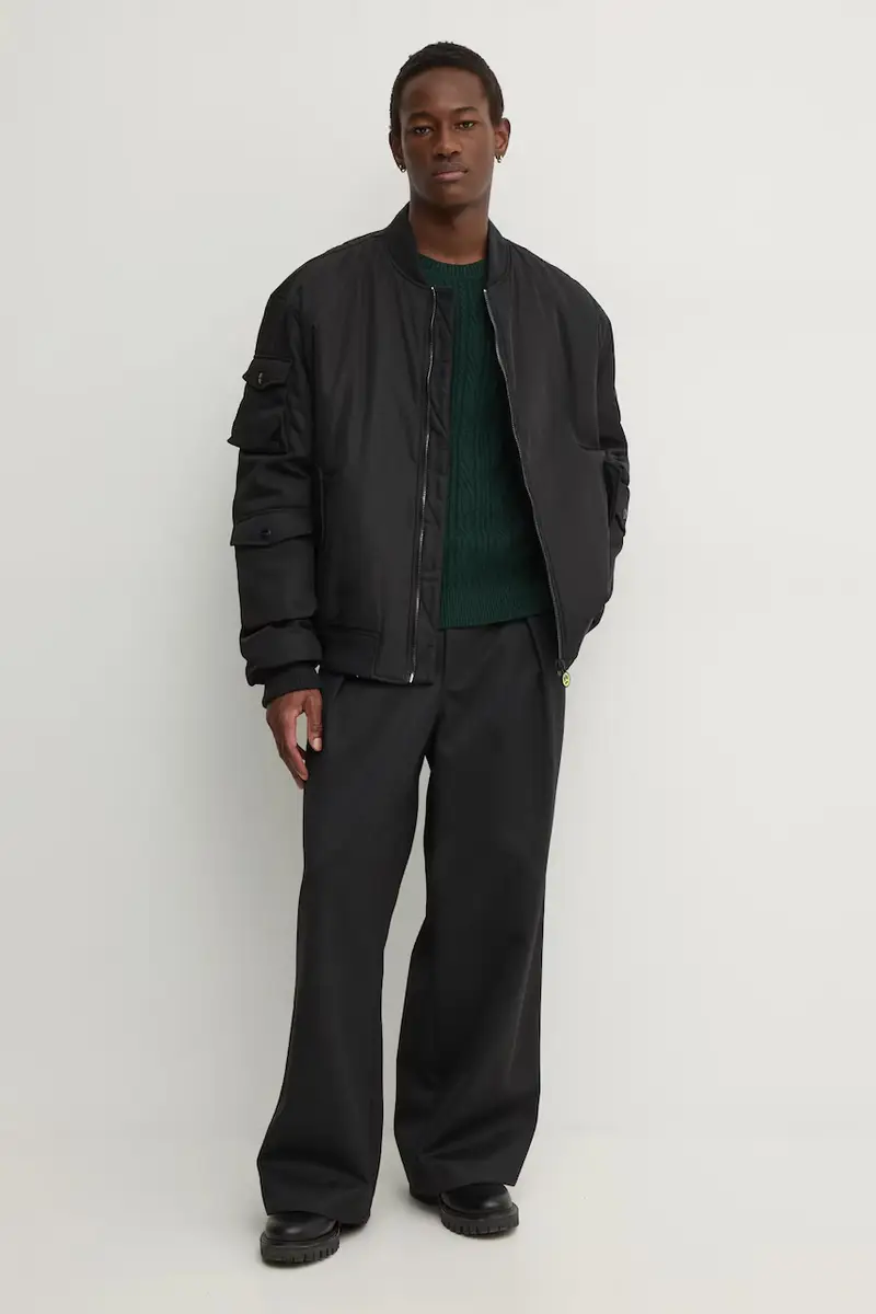 giacca bomber uomo colore nero F4BWUAJK003 miniatura 2