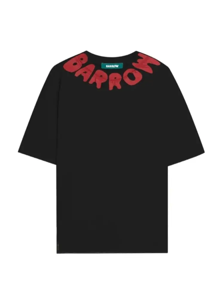 t-shirt unisex nera con logo lettering davanti