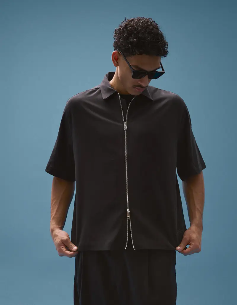 Camicia A Maniche Corte Boxy Fit Fluida Uomo Nero