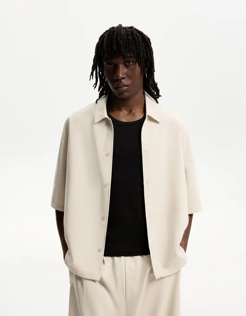 Bershka Camicia A Maniche Corte Boxy Tailored Fit Uomo Xs Avorio