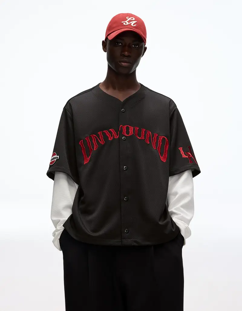 Camicia Doppia Manica Boxy Fit Ricamata Uomo Nero