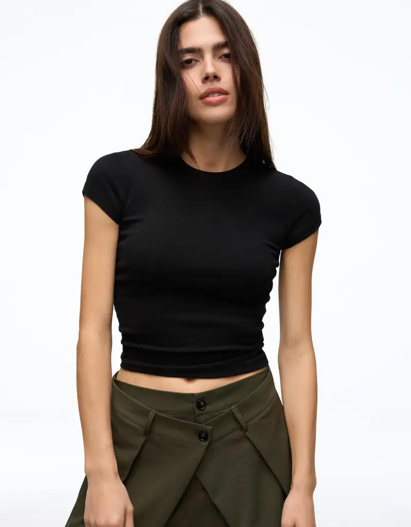 Maglietta A Maniche Corte Con Collo Rotondo Donna Nero