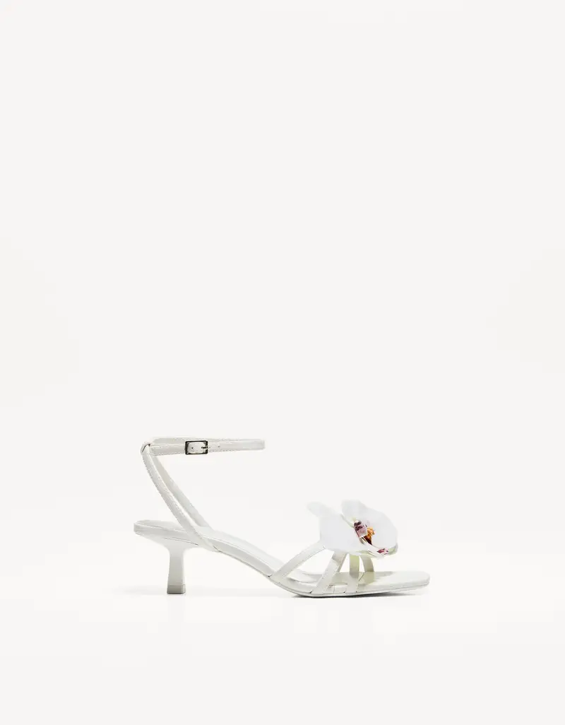 Sandali Kitten Heel Con Dettaglio Fiore Donna Bianco