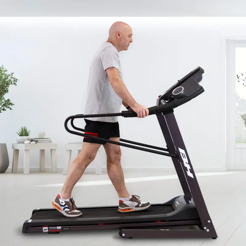 Tapis roulant con barre di sicurezza BH Fitness Pionner Senior