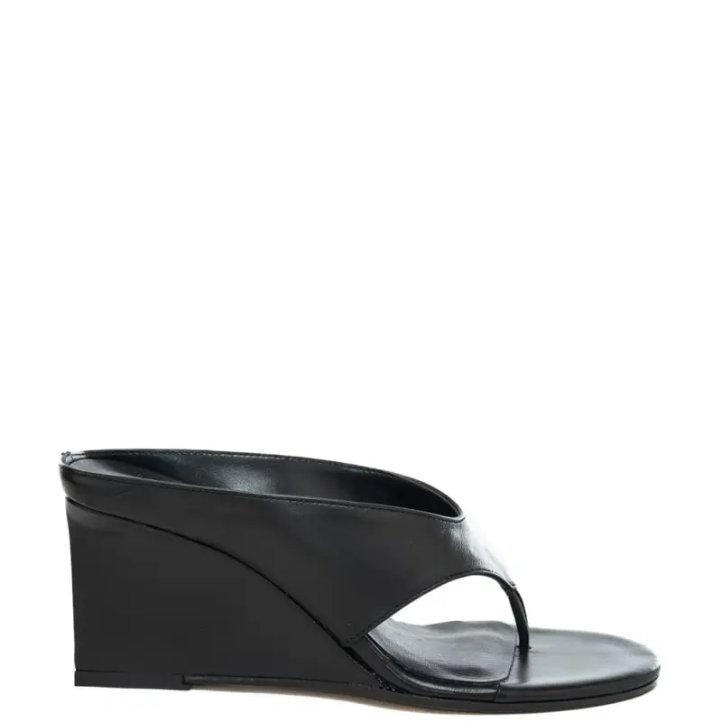 scarpe alte da donna infradito in pelle con zeppa squadrata nere