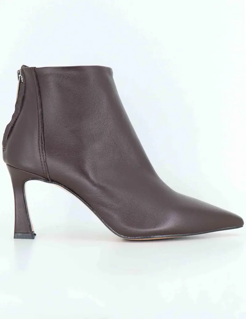 Stivaletti in pelle marorne con zip posteriore Donna R786 75