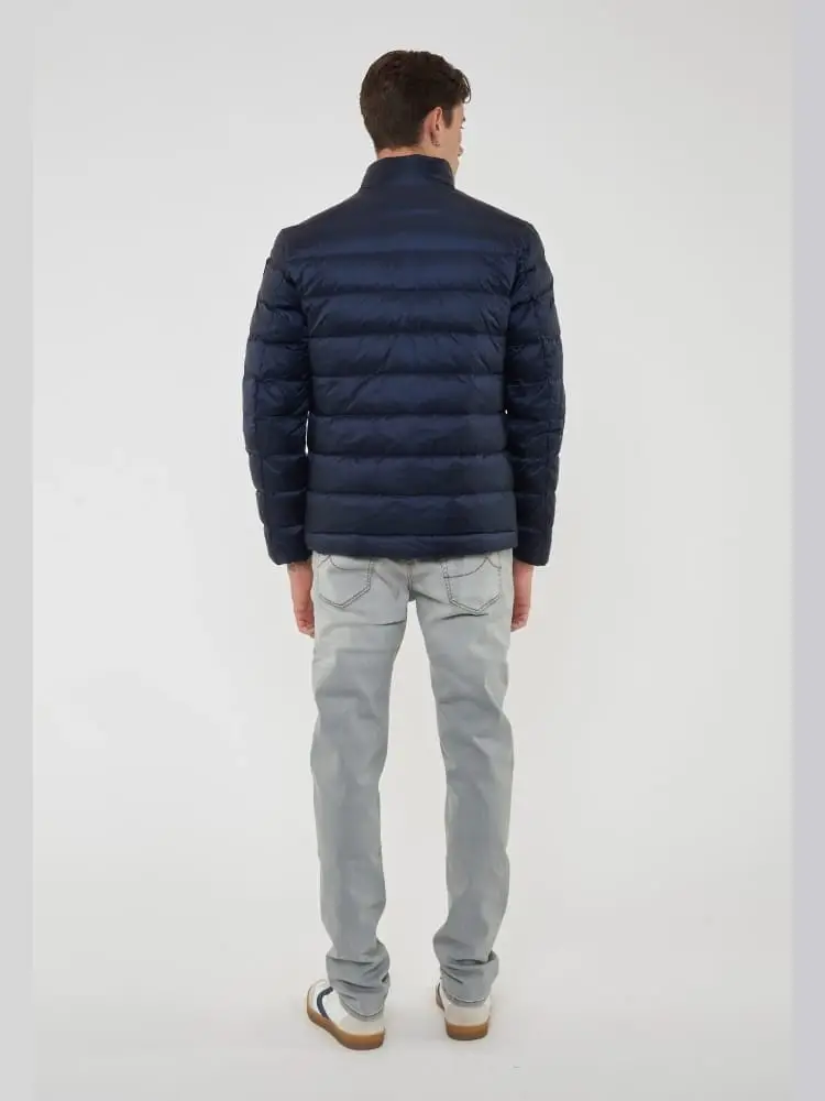 giubbotto blu uomo logo sul braccio miniatura 2