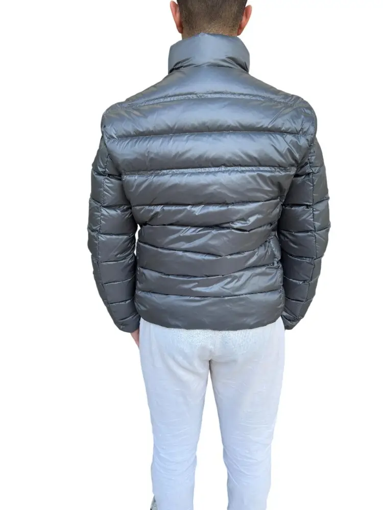 giubbotto grigio uomo imbottito patch logo sul braccio miniatura 3