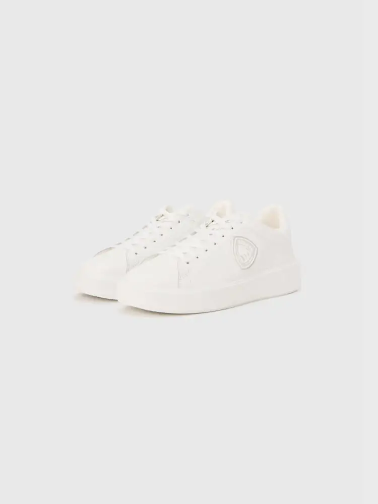 scarpe bianche uomo logo sul lato miniatura 2