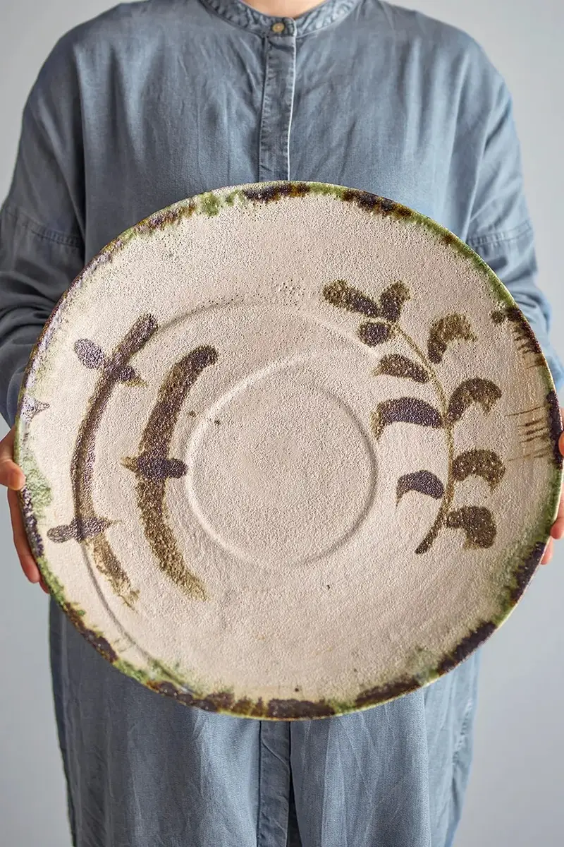 piatto decorativo Hadyn 44 x 6 cm colore bianco miniatura 4