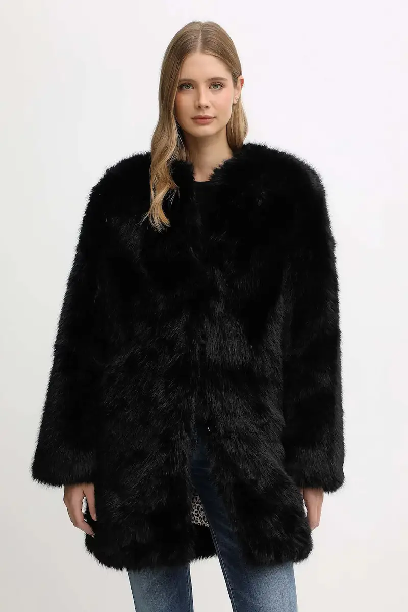 cappotto colore nero RF5135.E1088