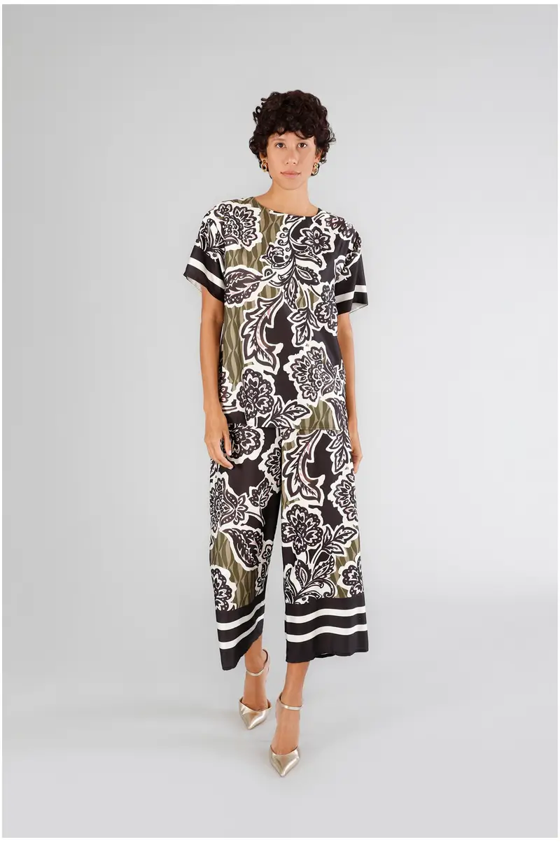 blusa maniche corte stampata fiore multinero m