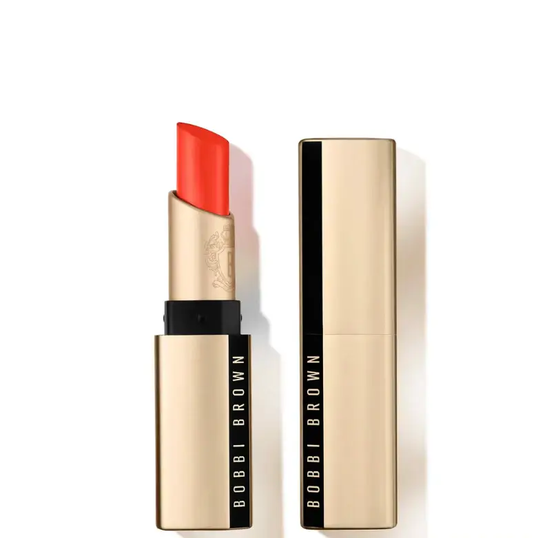 Rossetto opaco Bobbi Brown (Luxe Matte ) 3,5 g - Tonalità Power Play