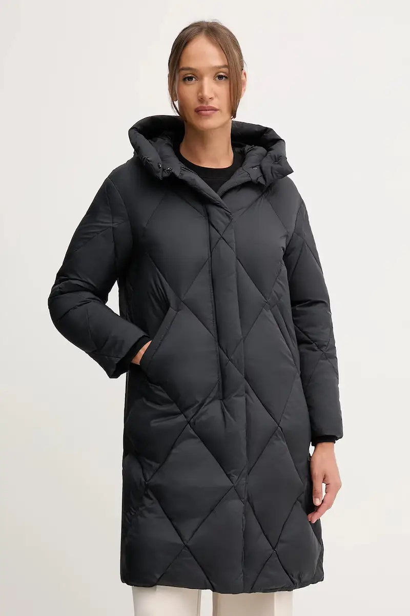 piumino colore nero CW9168TMNW5