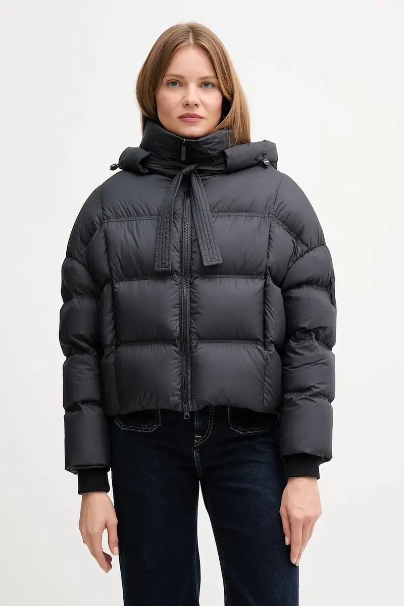 piumino colore nero JW9142TTMF5