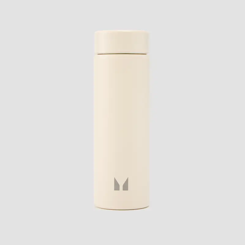 Borraccia grande in metallo riciclato Myprotein - Crema naturale