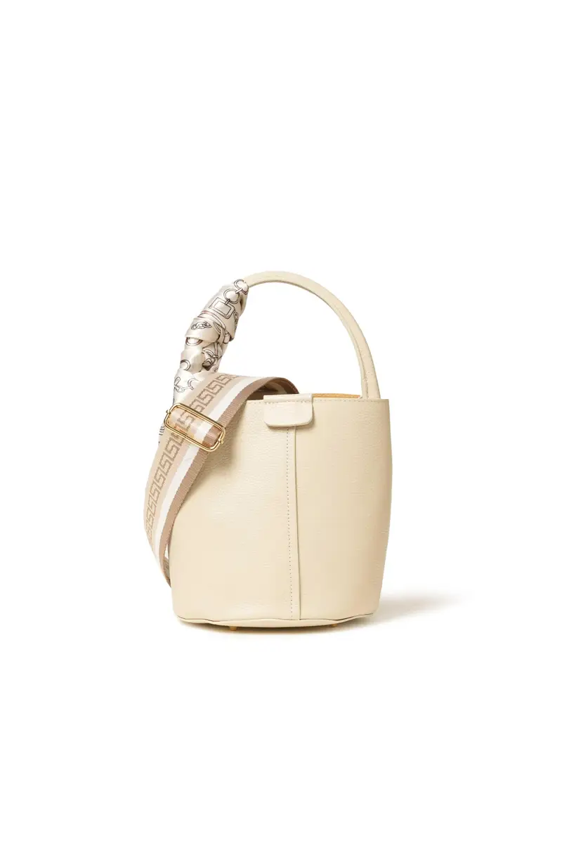 Borsa con tracolla in pelle beige latte bor582