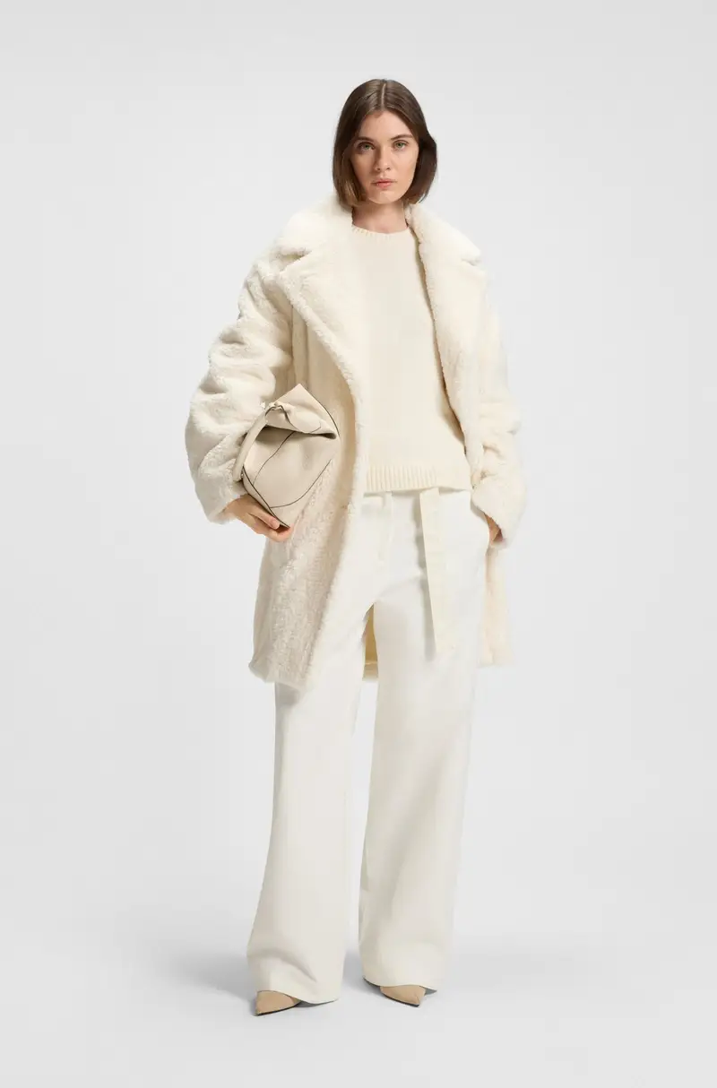 C_Catedy 10272668 01 OPEN WHITE